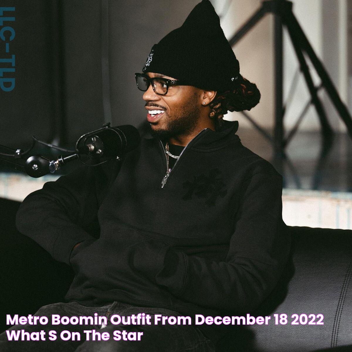 Metro Boomin Outfit from December 18, 2022 WHAT’S ON THE STAR?