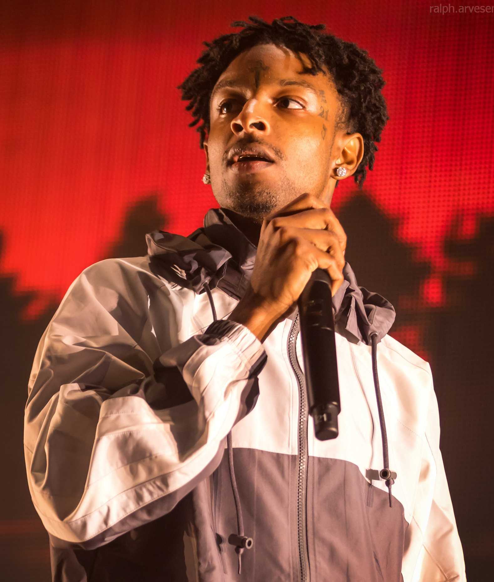 21 Savage Bio, Songs, Rapper, Net Worth, Albums, Age, Facts, Wiki